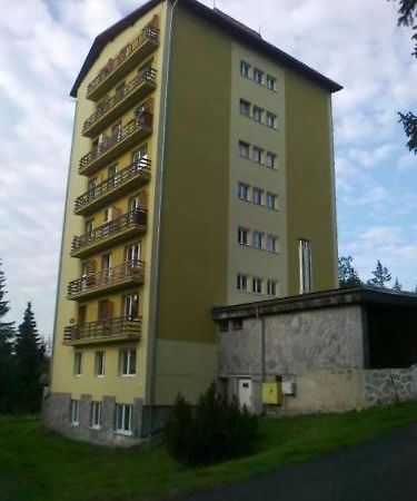 Apartment Lulu Strbske Pleso Bagian luar foto